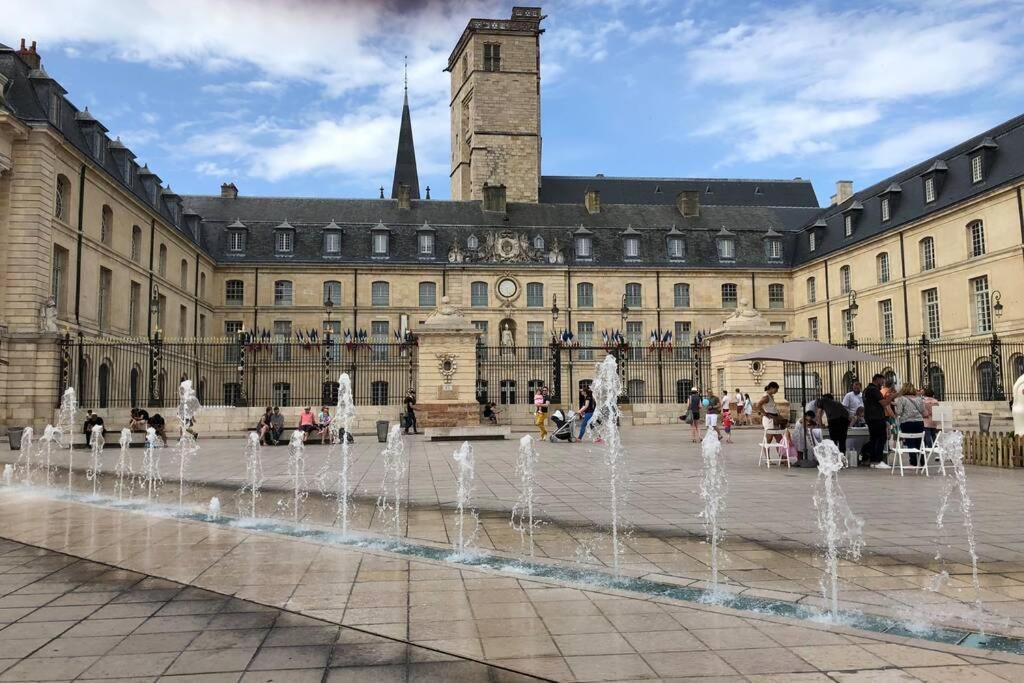 Pasteur Numero 5 Dijon Kültér fotó